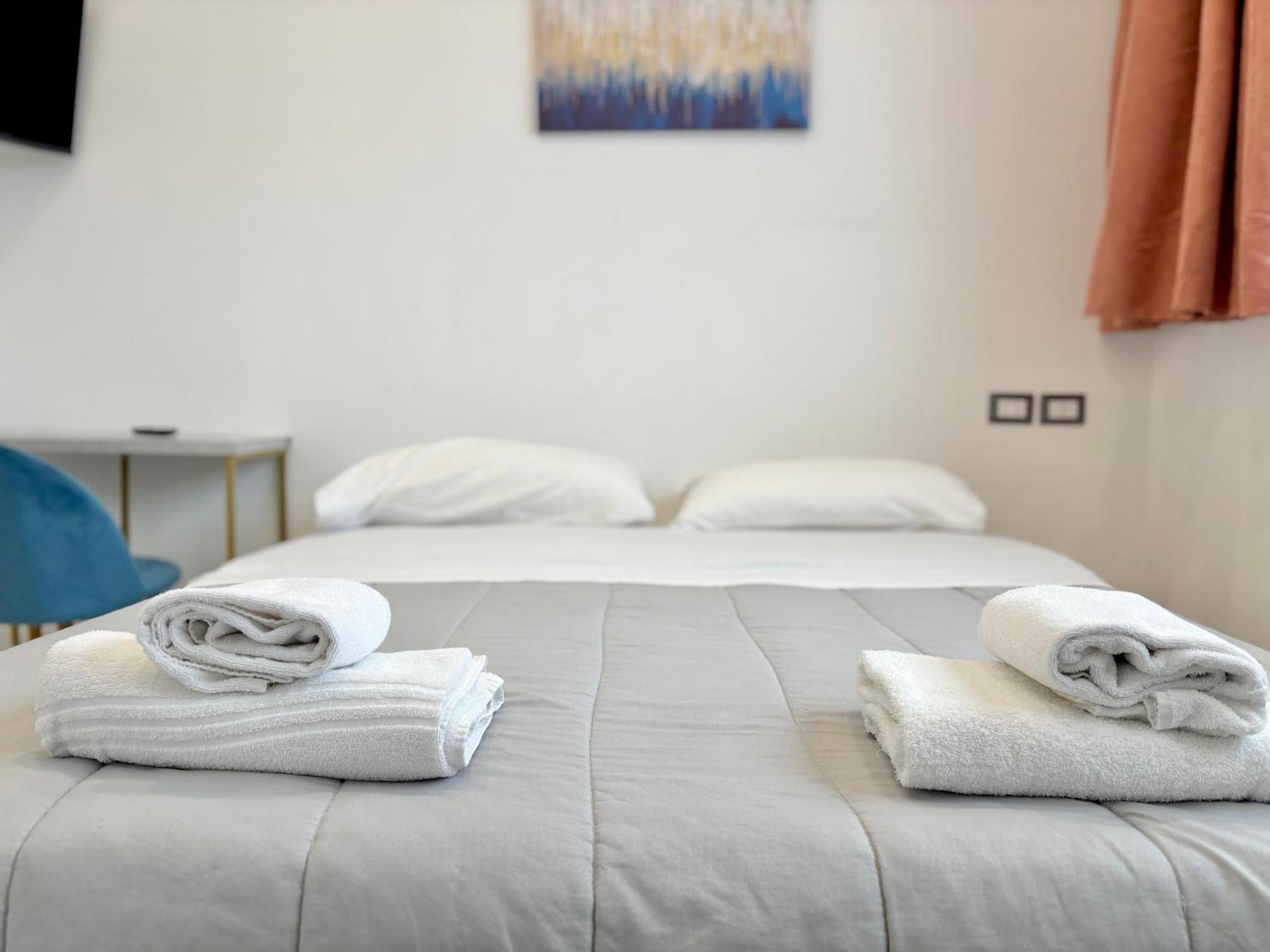 Romano'S Luxury Stay B&B Bari Exterior photo