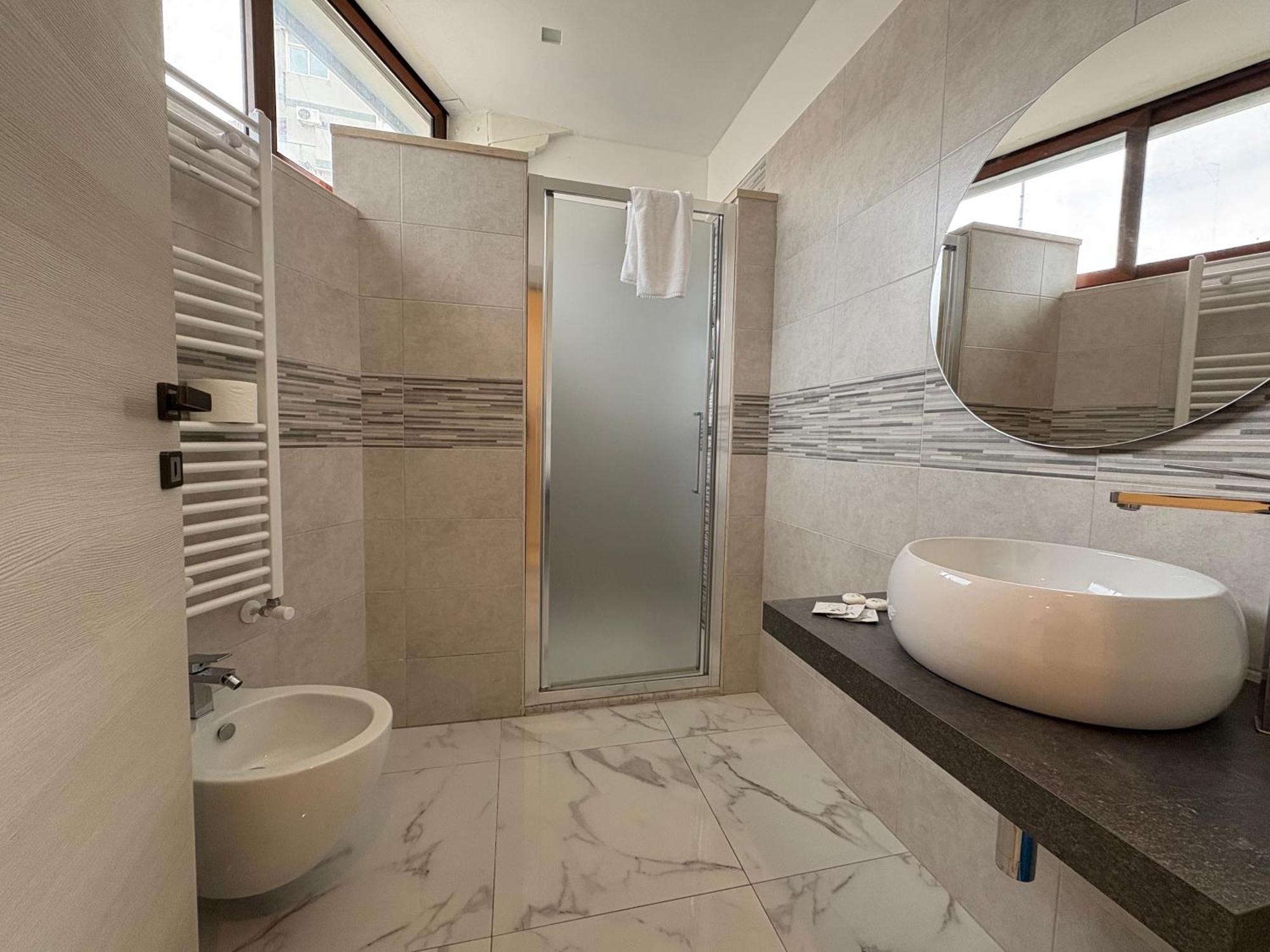 Romano'S Luxury Stay B&B Bari Exterior photo