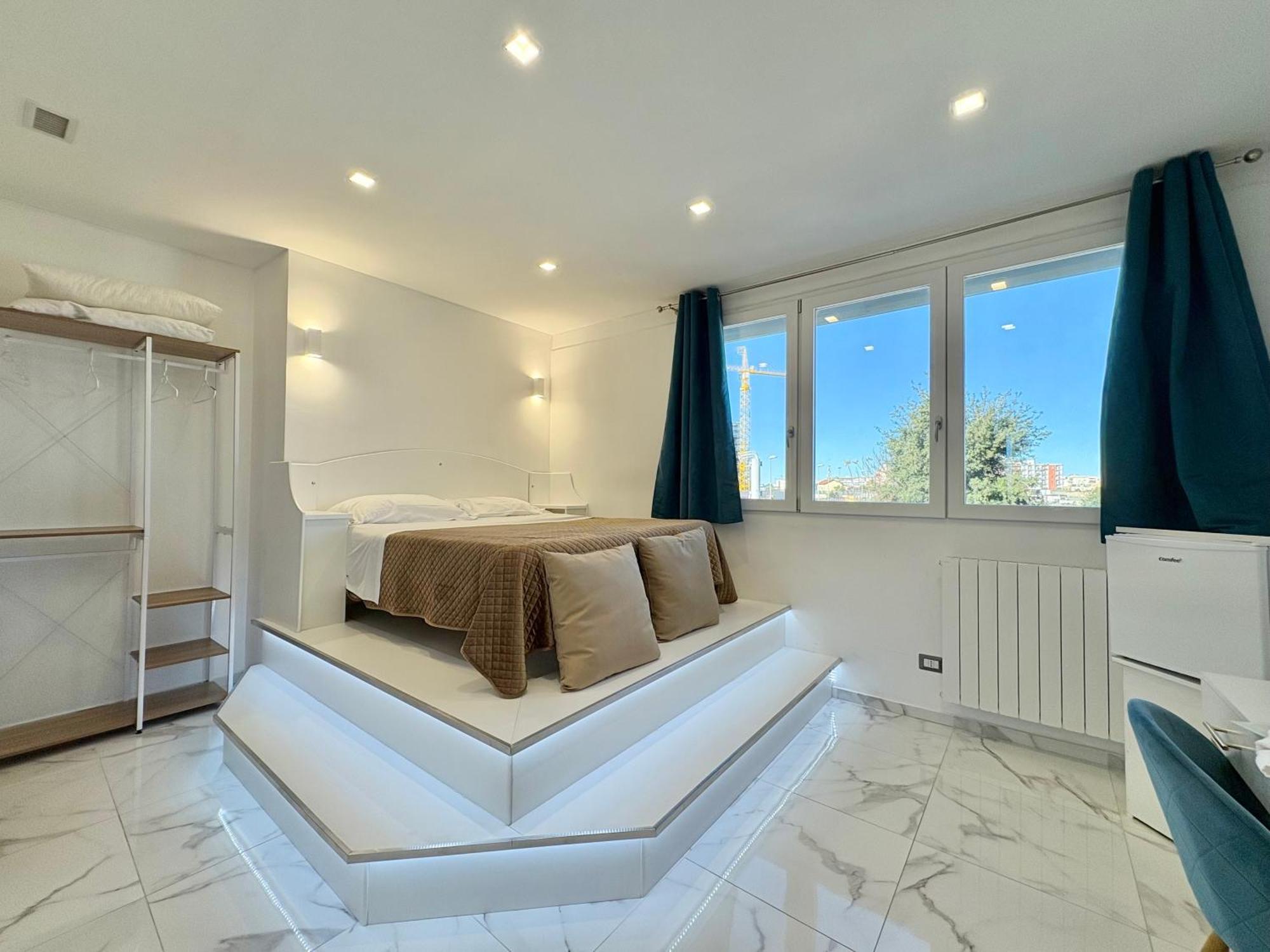 Romano'S Luxury Stay B&B Bari Exterior photo